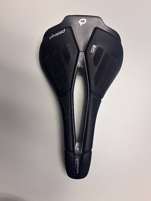 Pezzi di ricambio: Prologo Scratch M5 Carbon Rennradsattel – Nuovo (secondo la descrizione) da Ostermundigen venduto da psc_ky6k