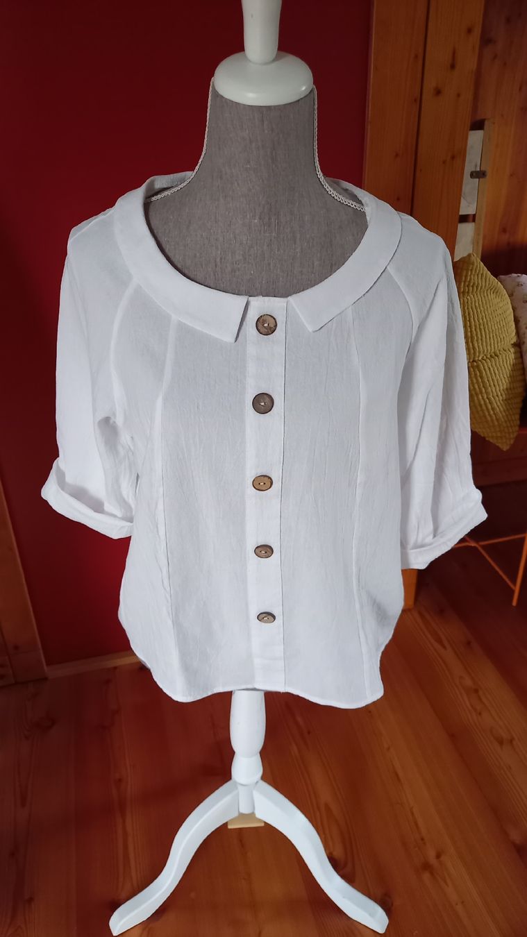 Camicette: Damen Bluse weiss Grösse L 100% Polyester – Usato da St. Gallen venduto da Otterndorf