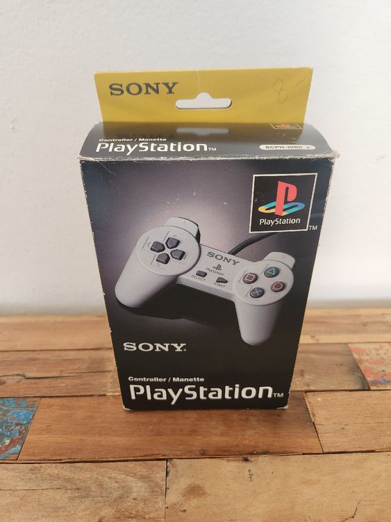 Manette Originale Sony PlayStation 1 - Modèle SCPH-1080, Grise, Occasion En Bon état