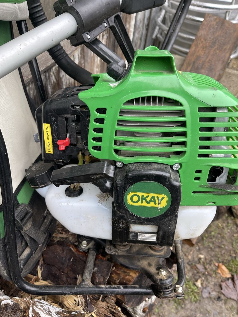 Tutte le macchine: OKAY Freischneider B28B – Usato da Bern venduto da SVTools