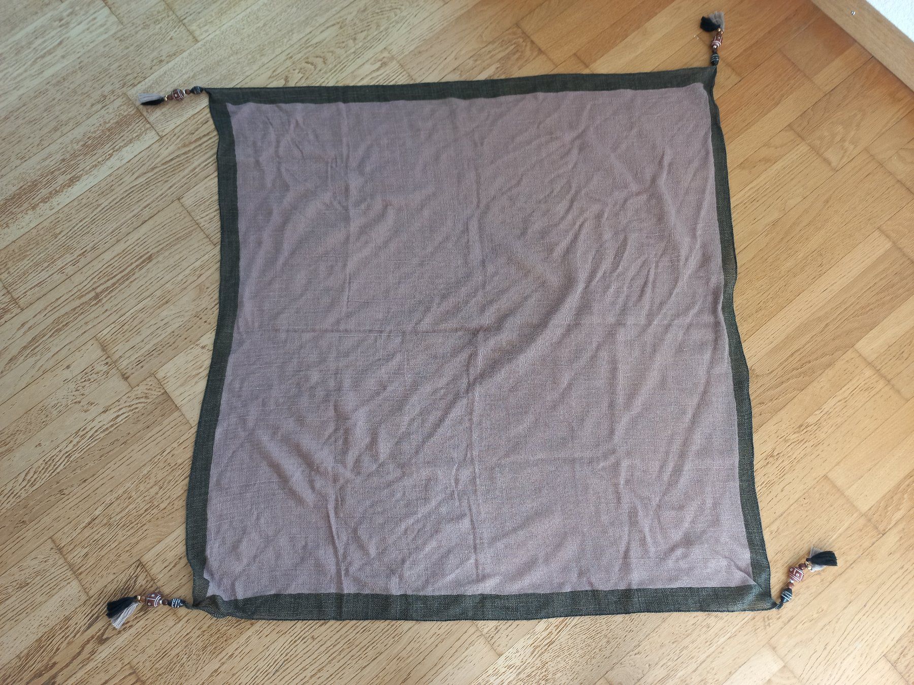 Foulards, Tücher & Schals: quadratischer Schal – Gebraucht aus Kaufdorf von EdelmannPaPrintGmbH 1
