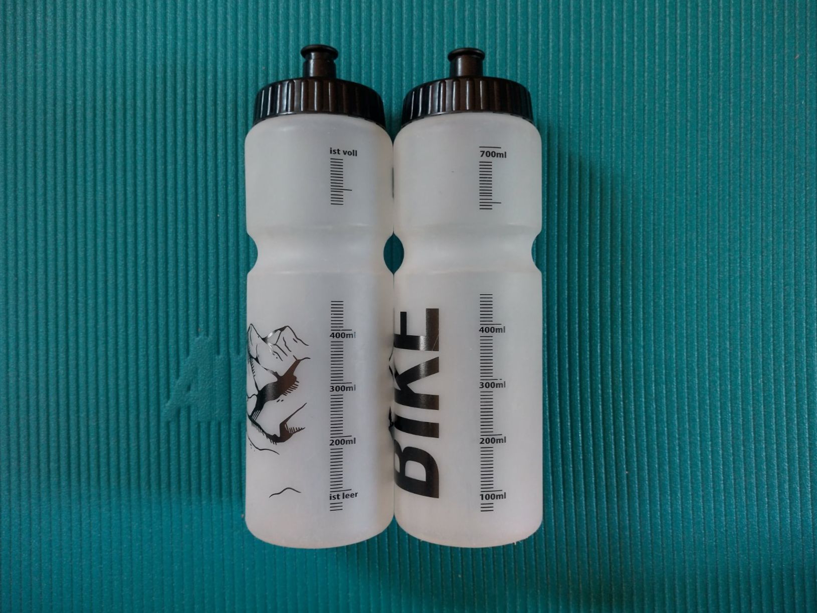 Borracce & Thermos: Zwei Veloflaschen – Usato da Zufikon venduto da opheliaoderso 1