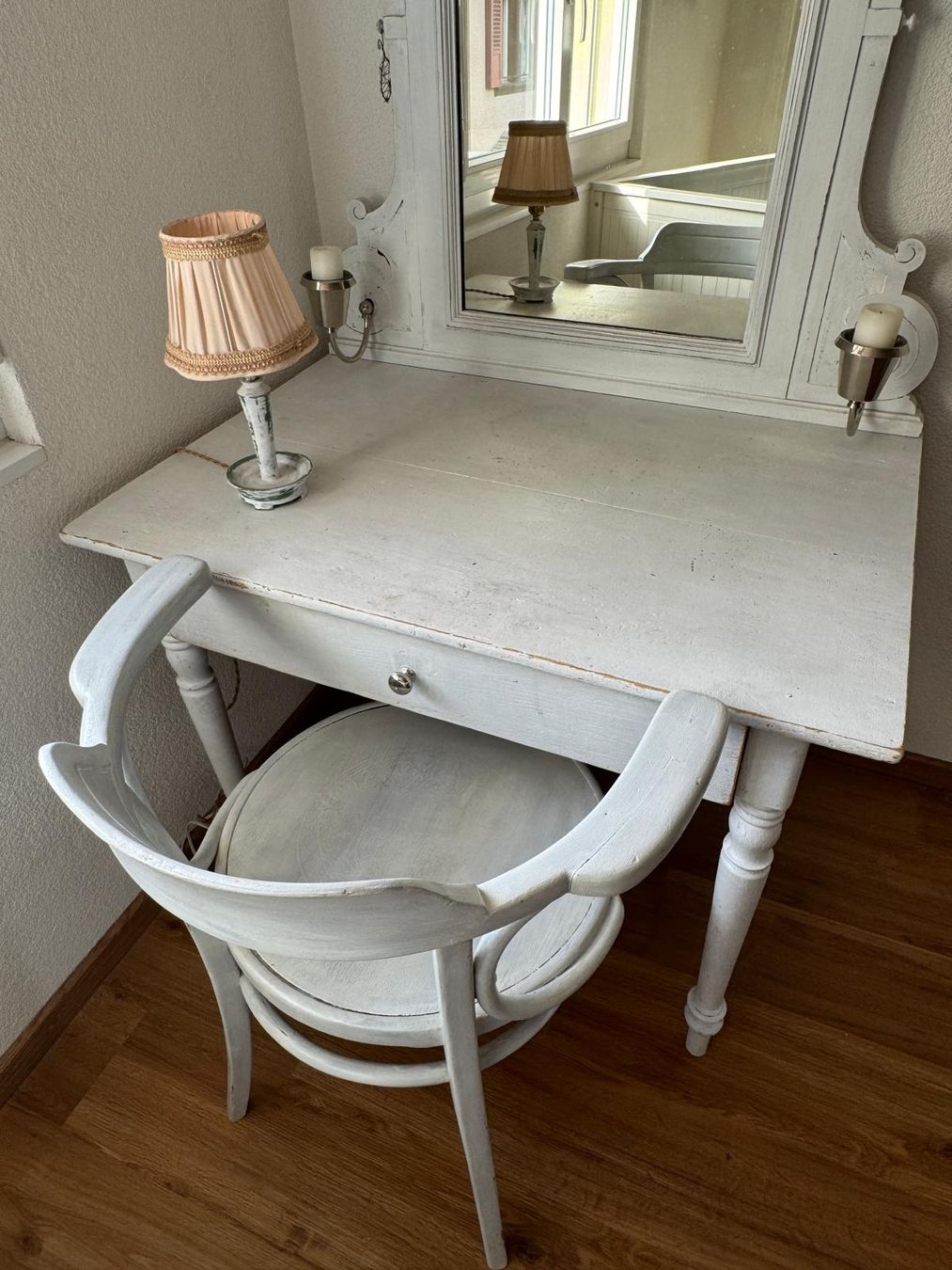 Tavoli da trucco: Schmink-Tisch Shabby-Chic – Usato da Därligen venduto da Bernerin38 4
