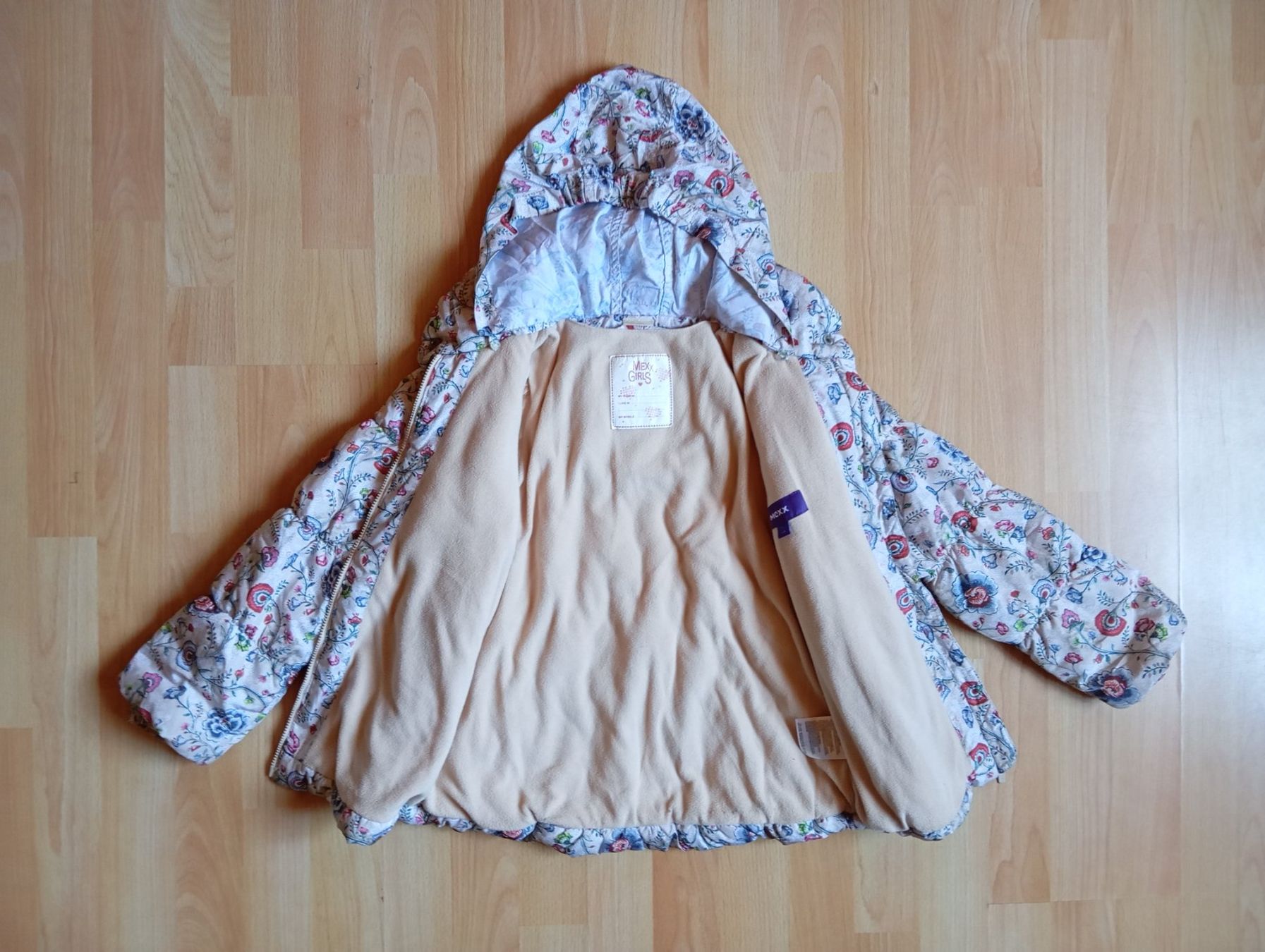 Mexx Giacche & Cappotti: MEXX Jacke Blumen mit Fleecefutter Gr. 104 – Usato da Zeneggen venduto da shemesh_ 3