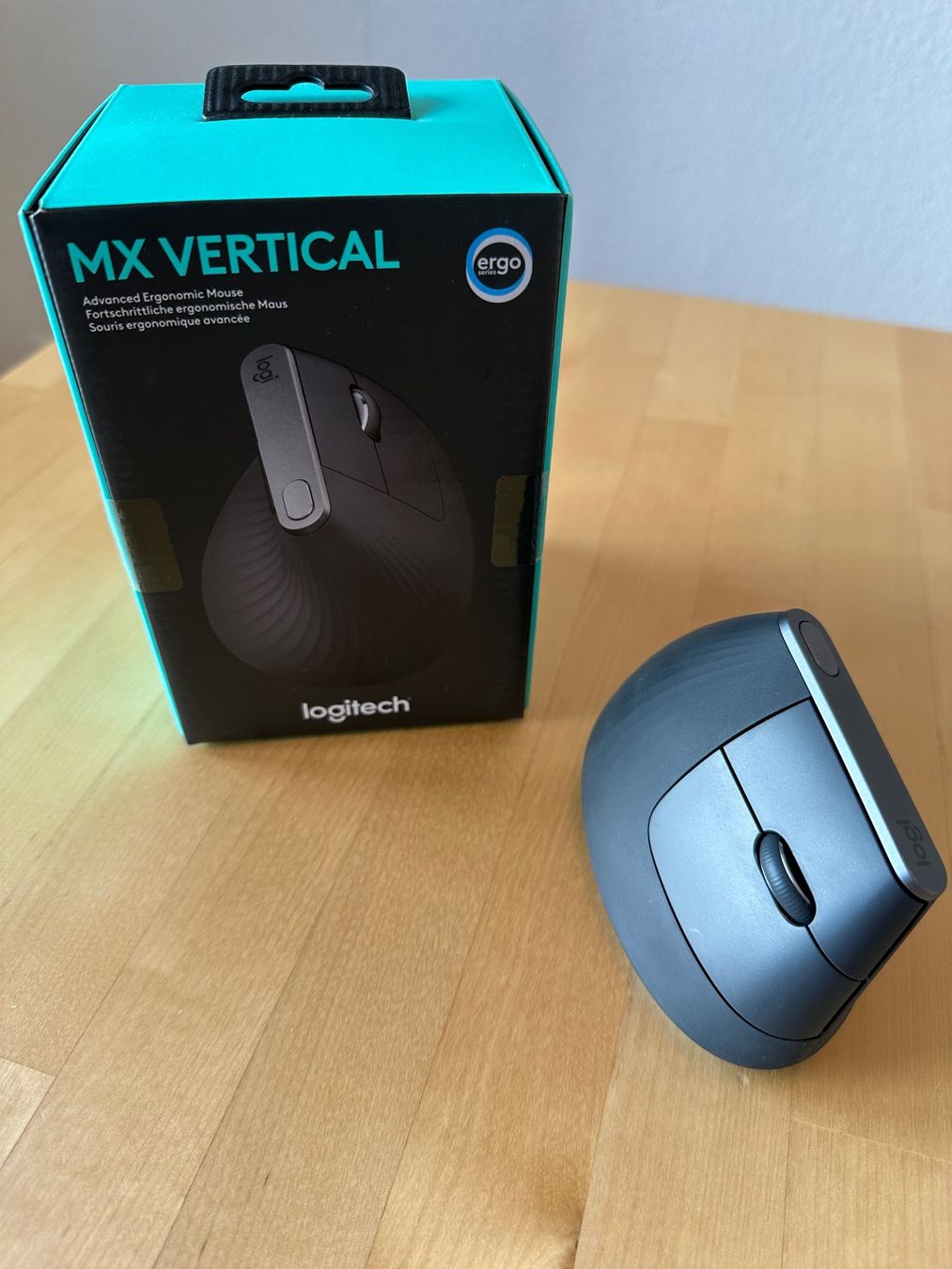 Logitech Maus: Logitech MX Vertical Maus – Gebraucht aus Watt von BOberland71