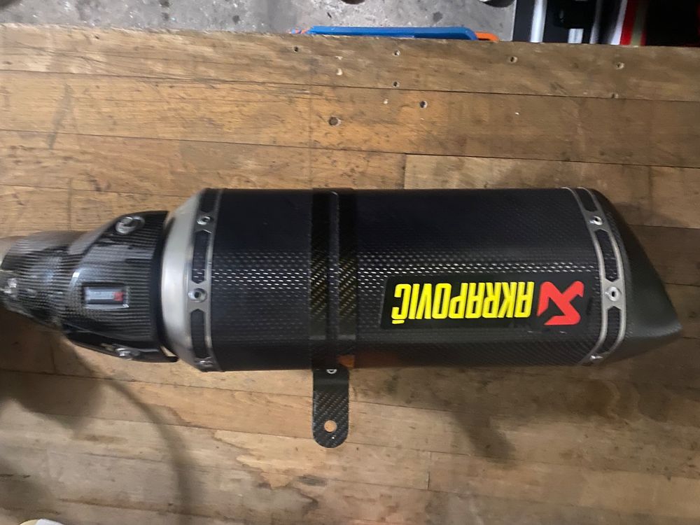 kawasaki z800 akrapovic exhaust