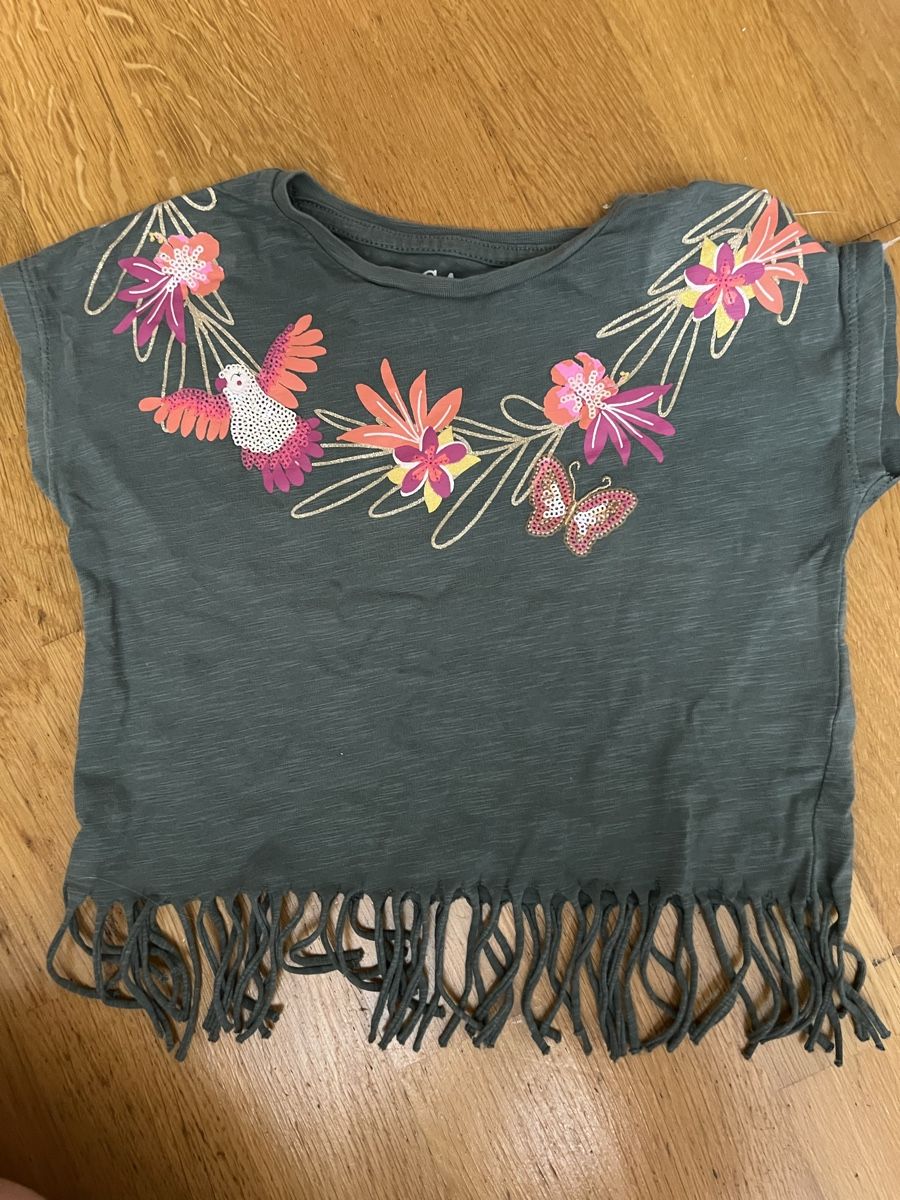 C&A Blusen, T-Shirts & Tops: Tshirt – Gebraucht aus Meilen von gio_xlz7