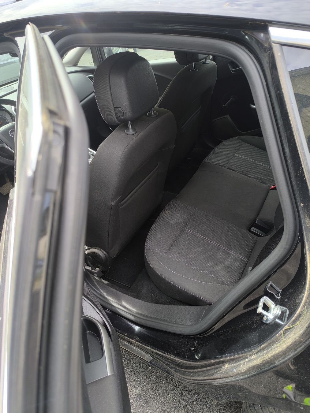 Opel Automobili: Opel Astra Automat – Usato da Unterrindal venduto da Onlinecarparts.ch 7