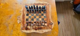 Schachspiel aus Holz inkl. Figuren