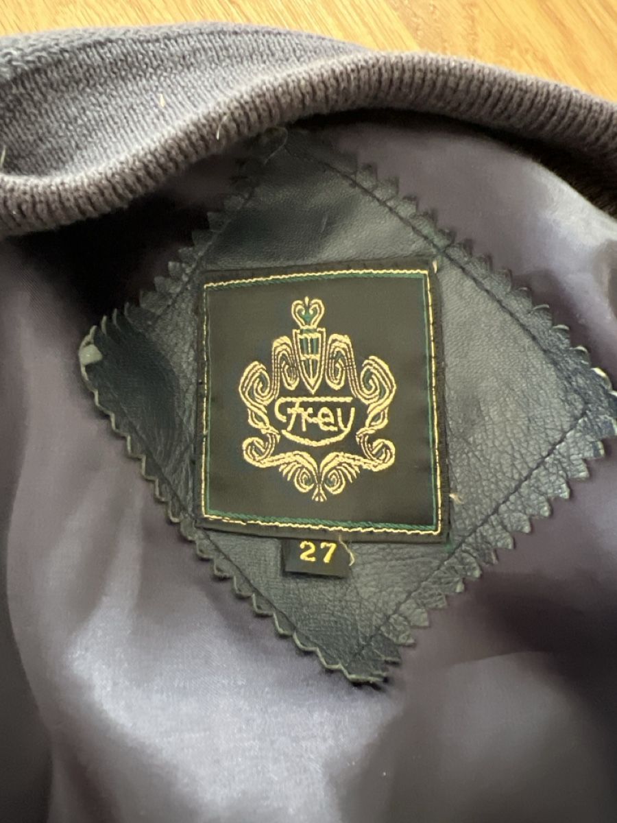 Giacche: Dunkelblaue Lederjacke Vintage – Usato da Wolfwil venduto da Poulet60 2