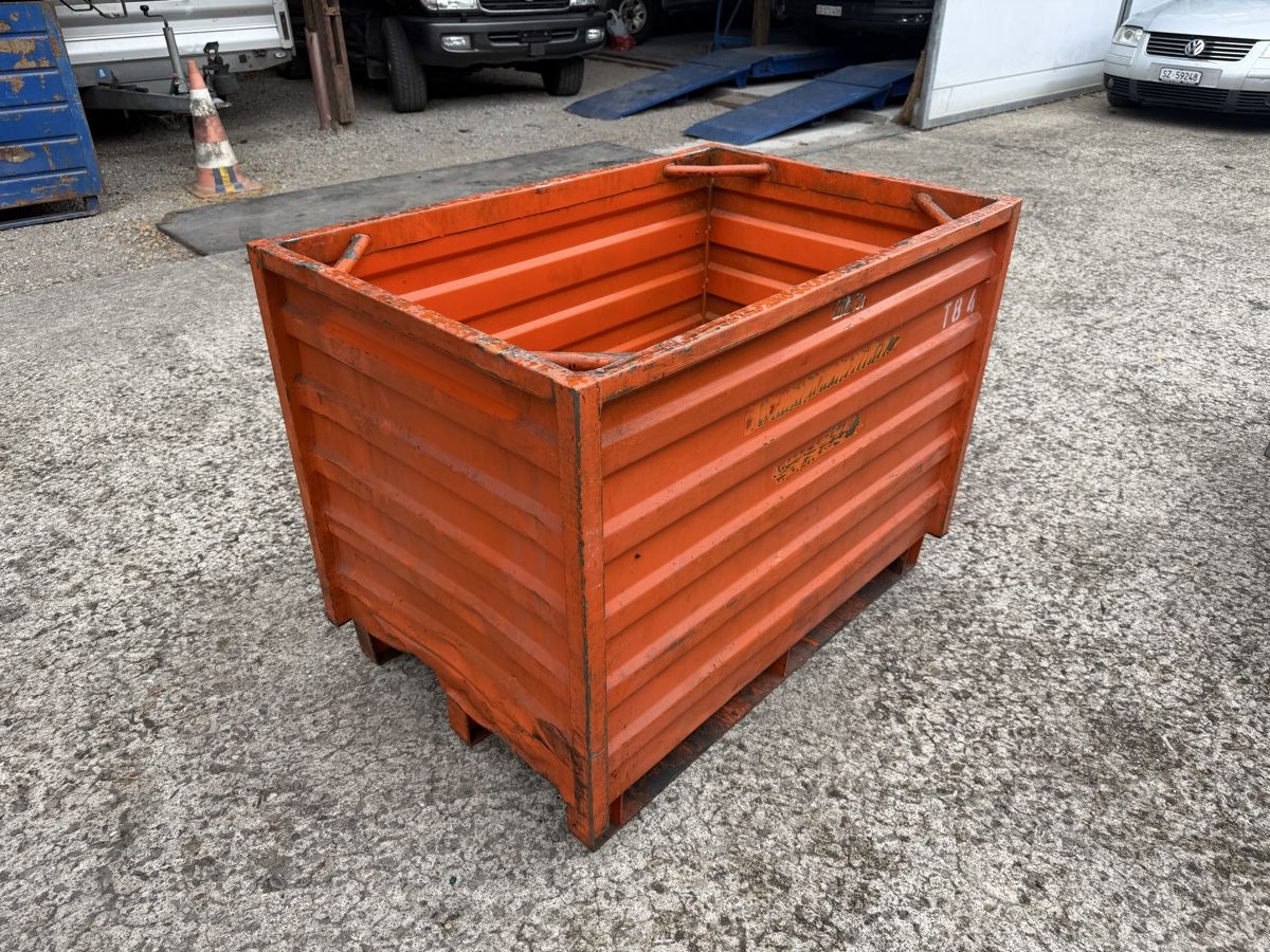 Contenitori edile: Stahlbehälter Container gebraucht – Difettoso da Halten venduto da vwg_ml9y 1