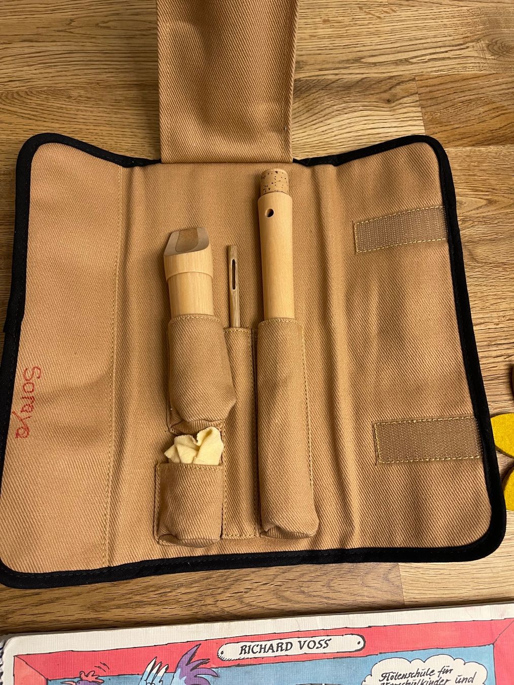 Strumenti musicali: 2 Stück Moeck Blockflöten + Notenheft, – Usato da Gattikon venduto da Guegis66 1
