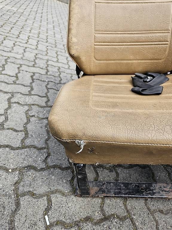 VW Tutti pezzi di ricambio auto: Banquette vw type 3, caravelle. – Usato da Genève venduto da Interlakn 4