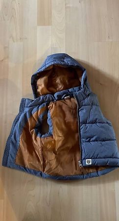 Schöne Weste / Gilet Grösse 74