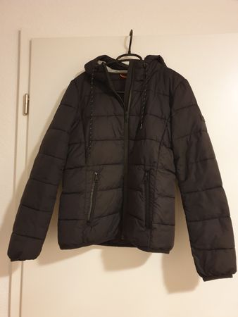 EDC Steppjacke, XS, Schwarz, Neuwertig!