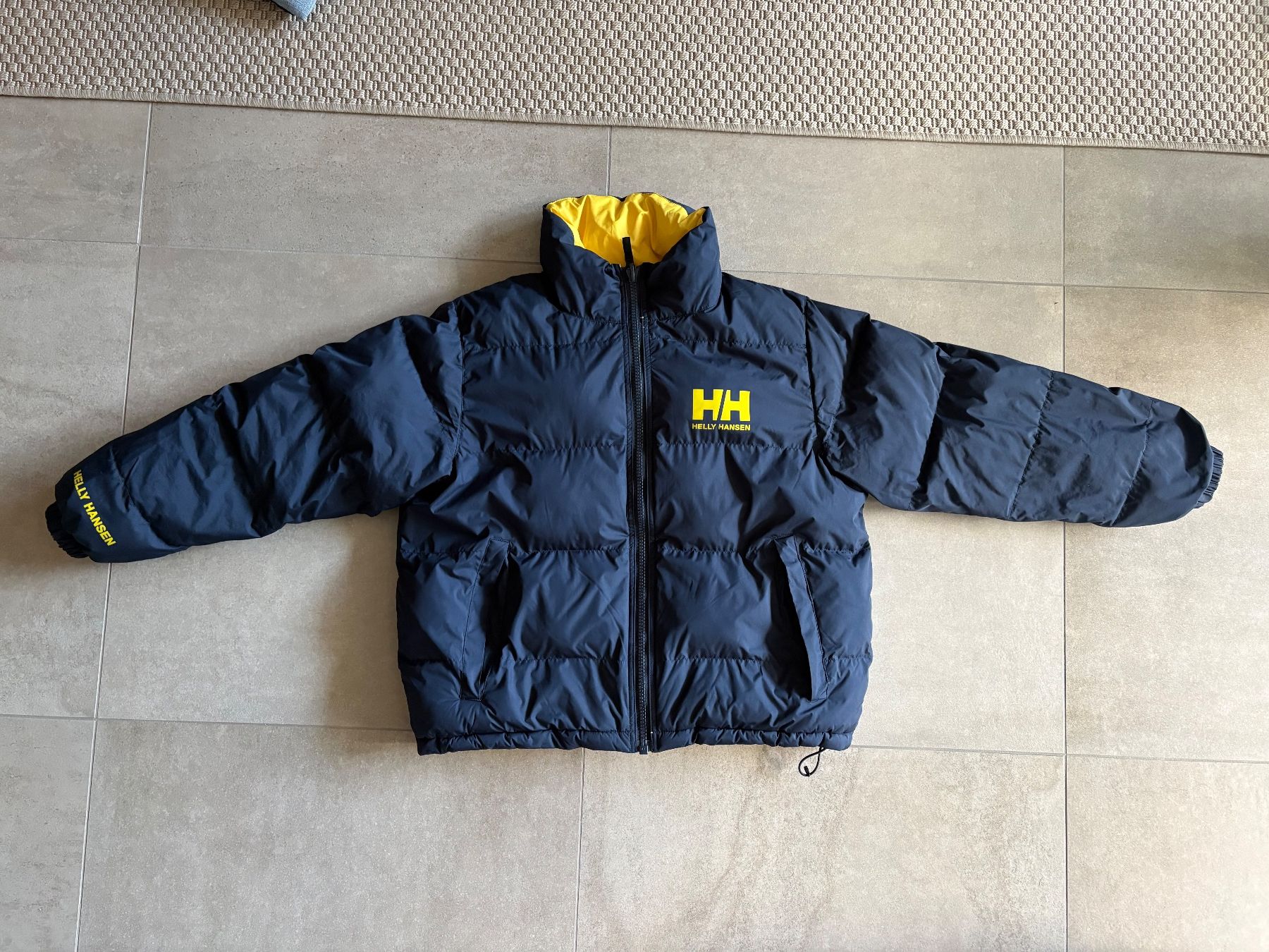 Helly Hansen Giacche: Helly Hansen Daunenjacke – Usato da Basel venduto da El_Haraldo