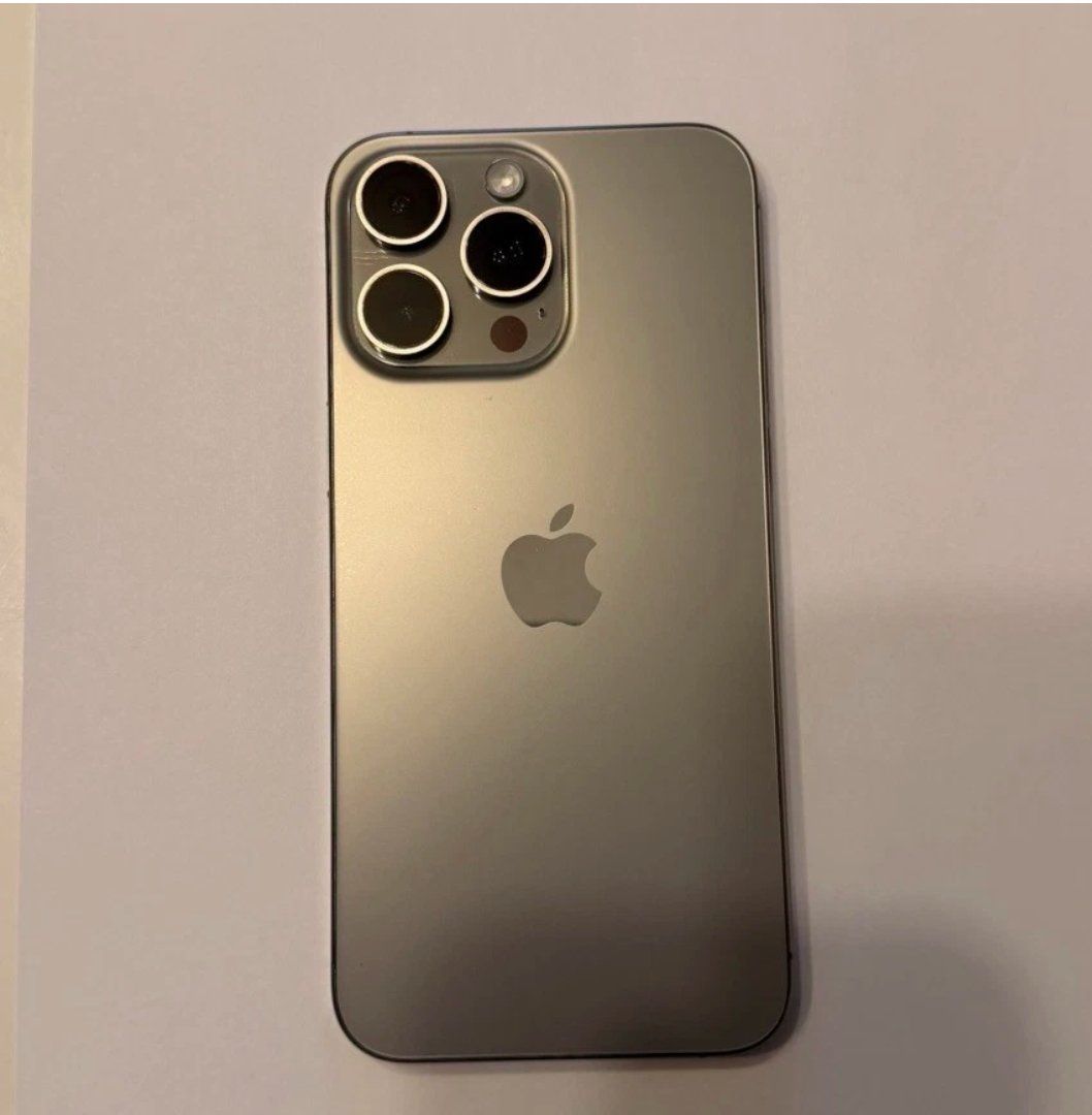 Apple Handys / Smartphones: iPhone 15 Pro Max (512GB) Akku 100% – Gebraucht aus Luzern von Waince786 1