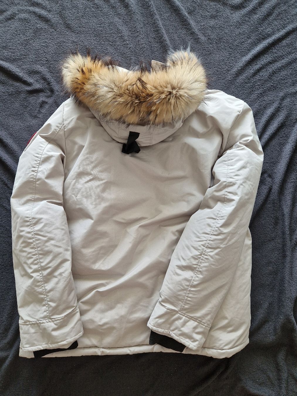 Canada Goose Jacken: Canada Goose XXL "neu" – Neu (gemäss Beschreibung) aus Arbon von Online-Shop 2