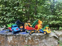 Sandkastenspielzeug Baumaschinen Set 4 Teile Zustand gem. B