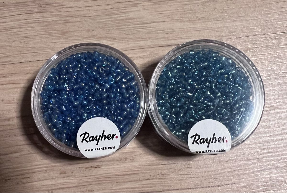 Perles (synthétiques): Perlen Rayher Rocailles 2 mm – Neuf (Voir description) à Pfäffikon SZ par Gschmois26 1