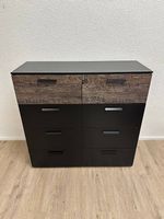 Moderne Kommode mit 8 Schubladen in Schwarz und Holzoptik