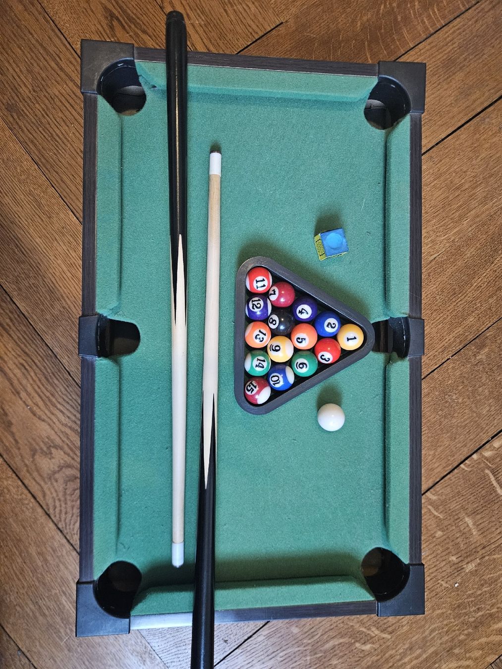 Tables de billard: Mini Billiardtisch – D'occasion à Basel par lic_q9m2