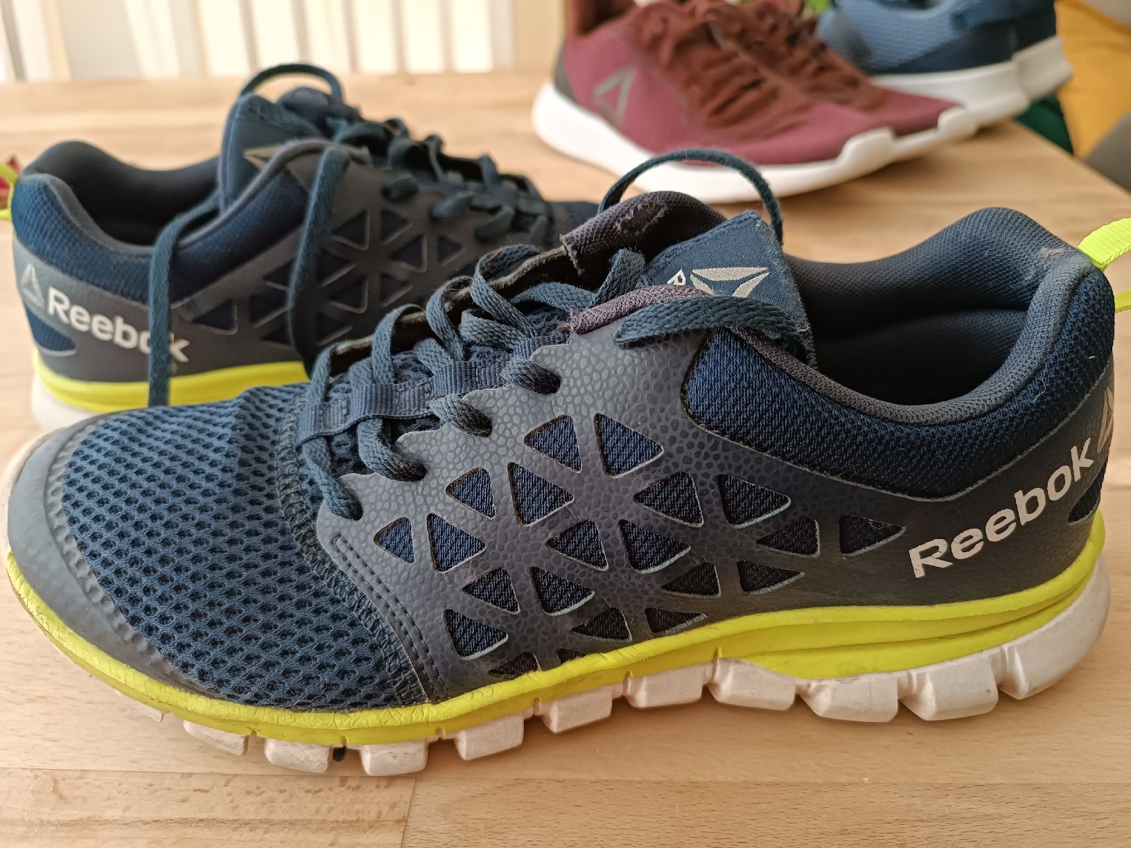 Reebok Scarpe da uomo: Reebok Sneaker Paket Gr 42 – Usato da Binz venduto da julijuli 4