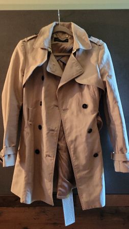 Trenchcoat Zara Woman beige Grösse M wie neu - einmal getrag
