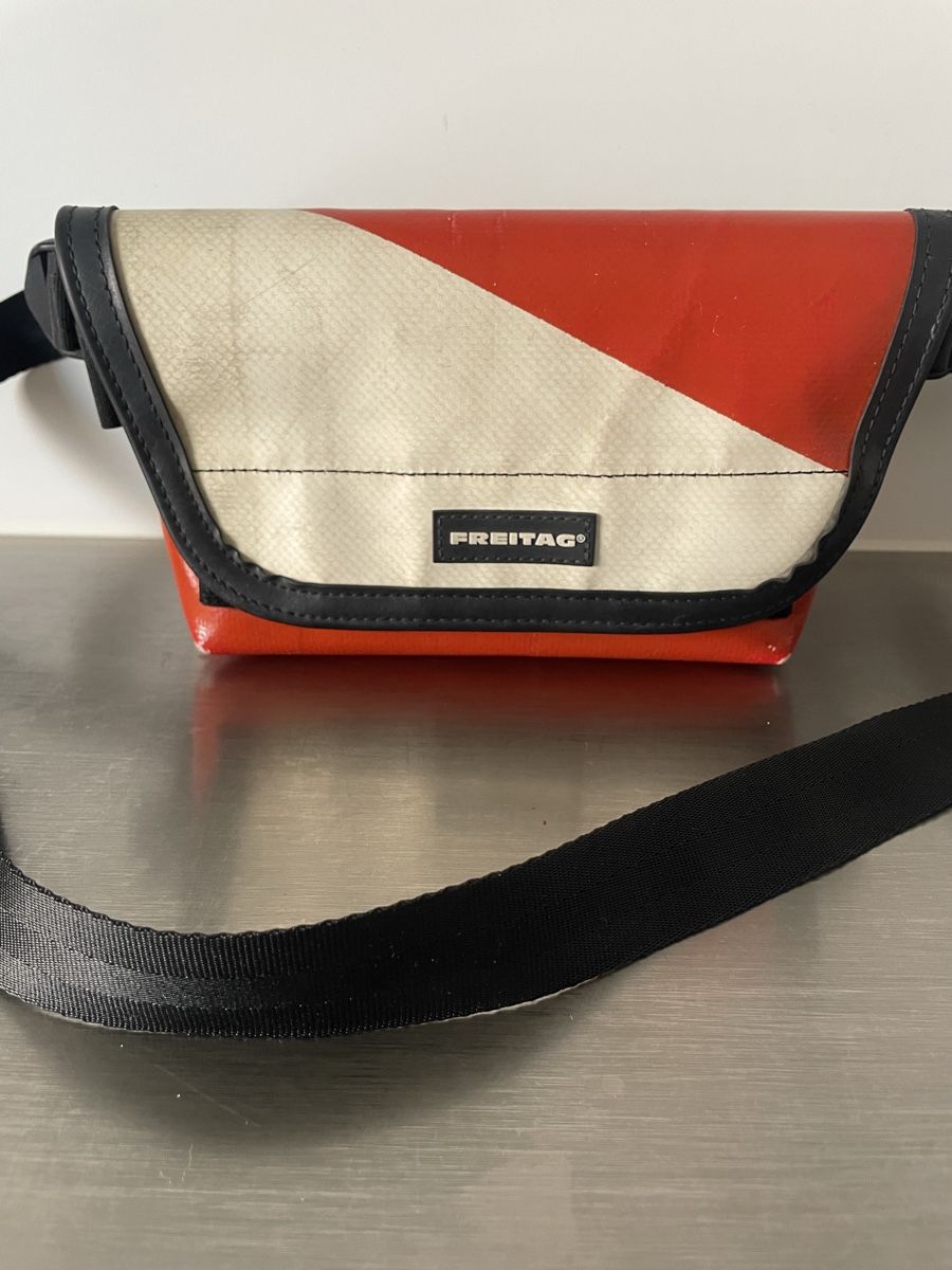 Borse: Freitag Bauchtasche – Usato da Bern venduto da pablo2013