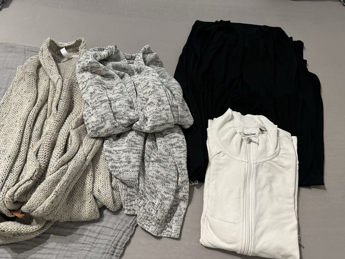 Lotti di vestiti: Damen Kleider Paket Grösse 48/50 – Usato da Buttikon SZ venduto da TamaraS01