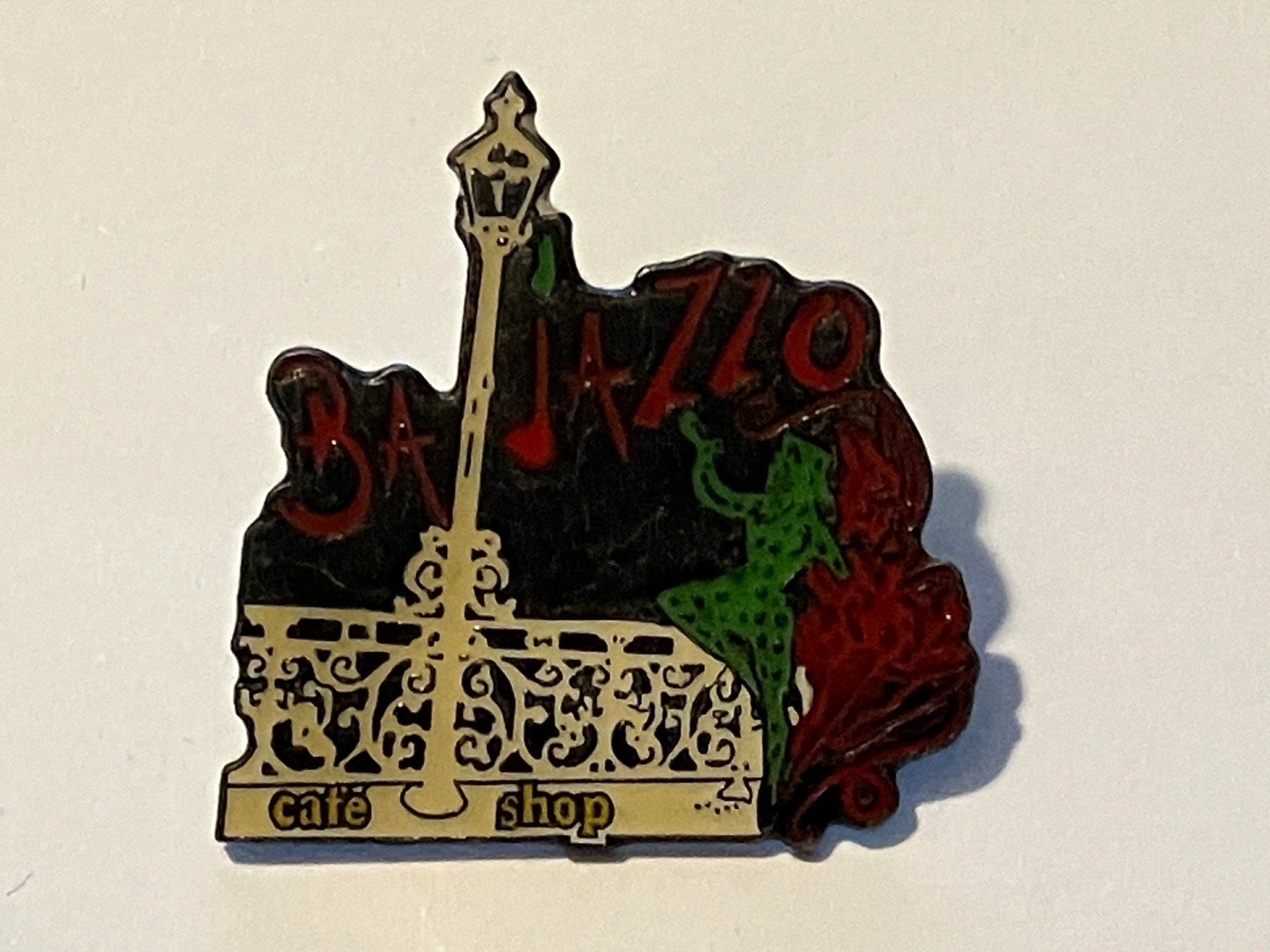 Plaketten & Abzeichen: 1 Pin Cafe Shop Bajazzo – Gebraucht aus Basel von djwwpp