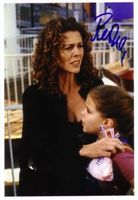 Rita Wilson Autogramm signiert Foto 15x21cm
