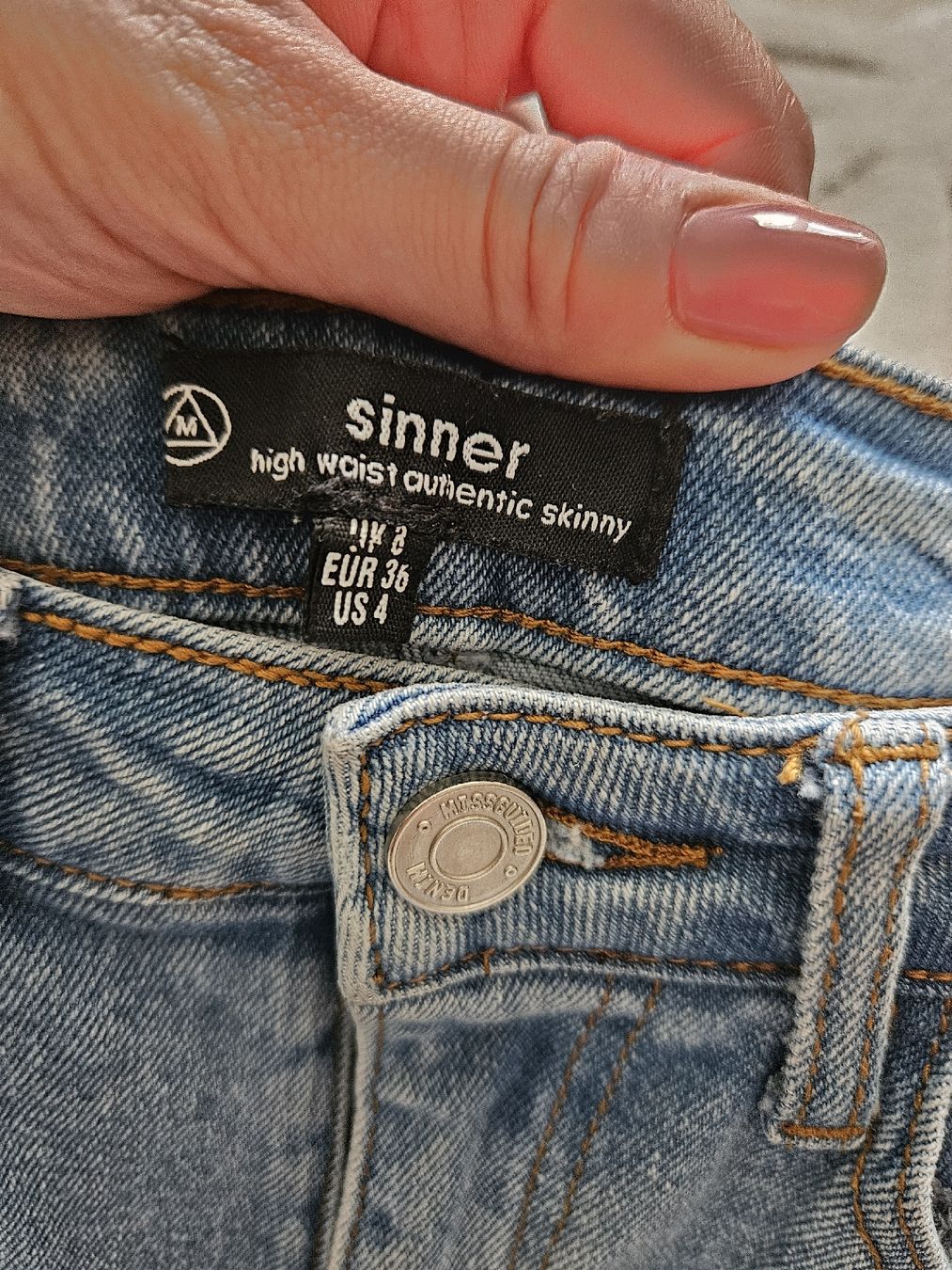 Jeans: Missguided high WaisJeans/Gr 36 – Usato da Baar venduto da BlackCat_13 3