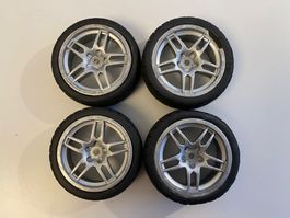 Reifen-Felgen Set 4 Stk. mit Profil 2x schmal 2x breit