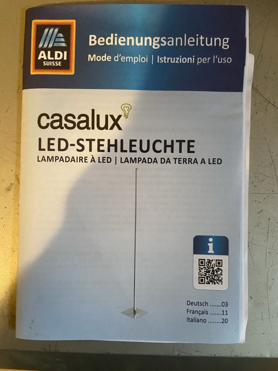 Lampes: LED-Stehleuchte – Neuf avec emballage d'origine à Wolfwil par Pjw0 2