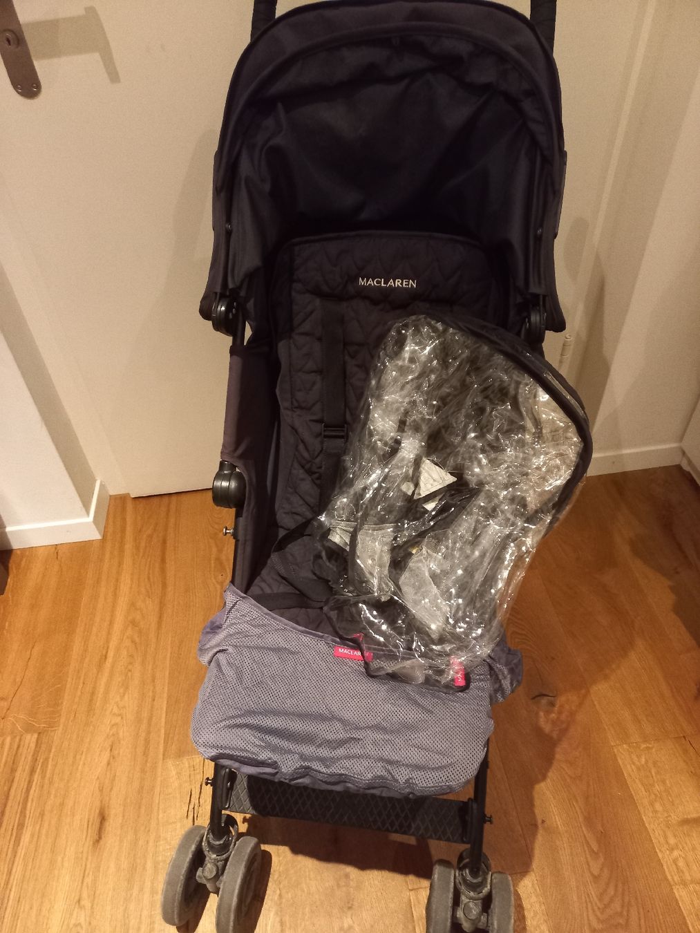 Carrozzine: Maclaren Buggy-super Zustand – Usato da Remetschwil venduto da Sonya0 2