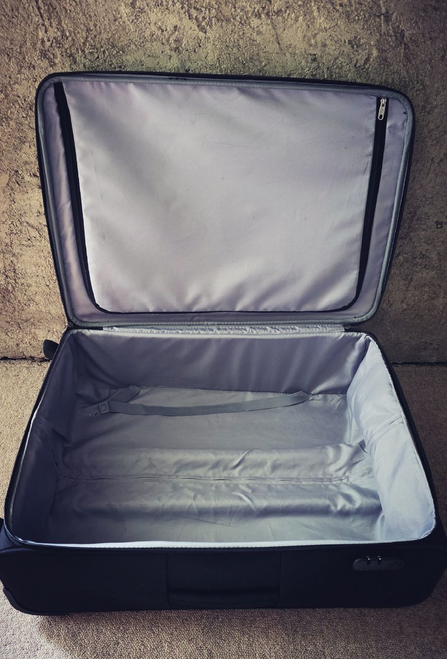 Samsonite Valigie: Reisekoffer / Rollkoffer Samsonite schwarz – Usato da Beinwil (Freiamt) venduto da namidamitena 1