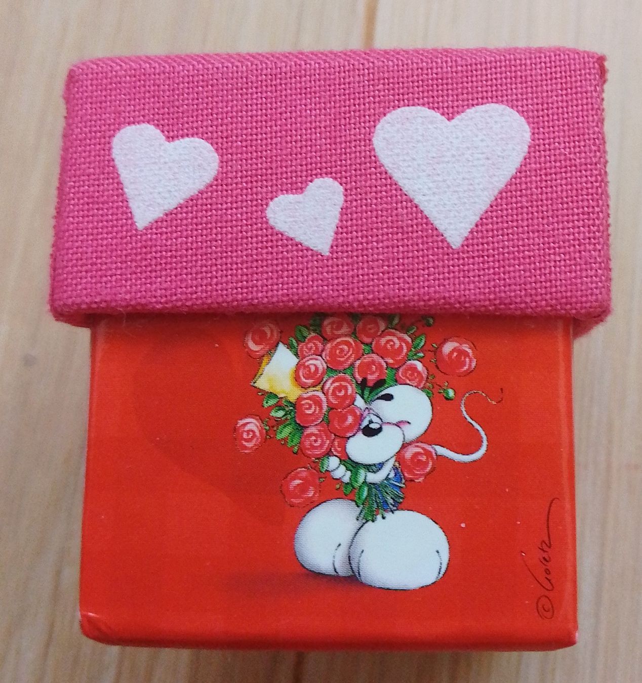 Tutte le decorazioni: Diddl Dösli rosa mit Herzen Karton 4 x 4 x 4,5 cm – Nuovo (secondo la descrizione) da Wohlen AG venduto da salamanderspielwaren 2