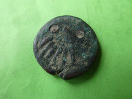 grosse uralte Bronzemünze 27 mm     9.26 g