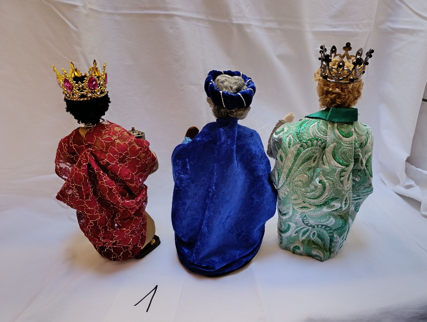 Statuette: Schwarzenberger Krippefiguren drei Könige – Nuovo (secondo la descrizione) da Oberarth venduto da sil_9dfs 6