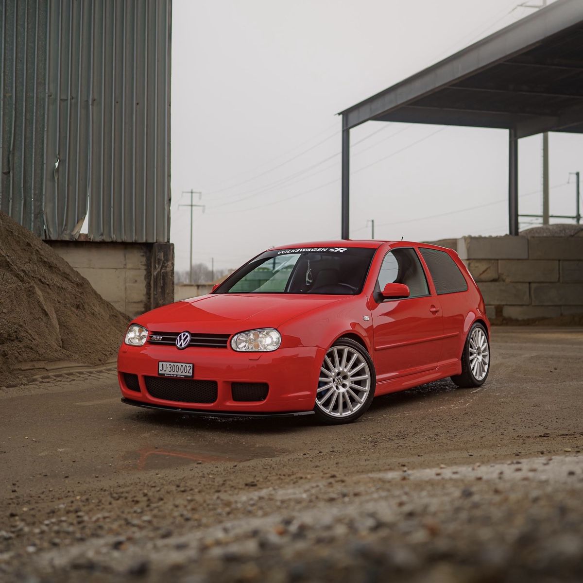 VW Autos: Golf 4 r32 – D'occasion à Lajoux JU par EmGo32 1