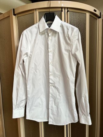 Elegantes weisses Hemd SlimFit Gr. XS 35-36 Rücken tailliert