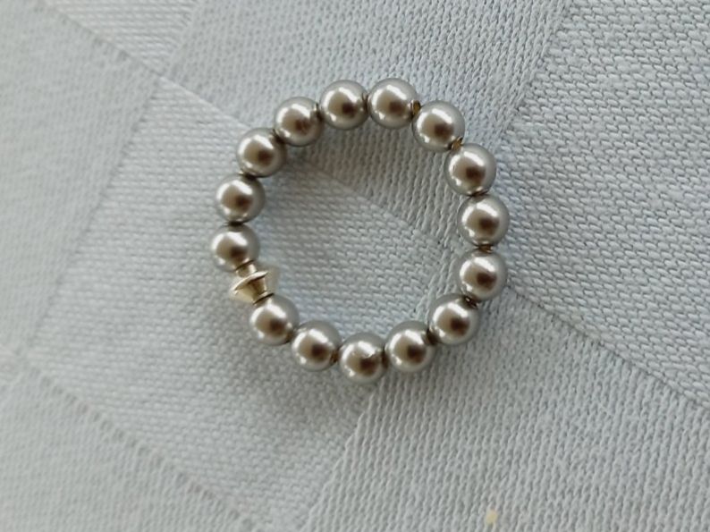 Swarovski Anelli: Elastischer Swarovski Fingerring G.55 – Nuovo (secondo la descrizione) da Winistorf venduto da acreativ4