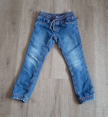 Lässige Thermo-Schlupfjeans Gr. 122 von C&A