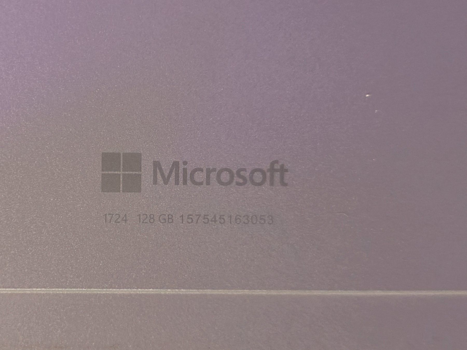 Microsoft Notebooks: Microsoft Surface Pro (Model 1724) – Defekt aus Röschenz von Holdrio659 2