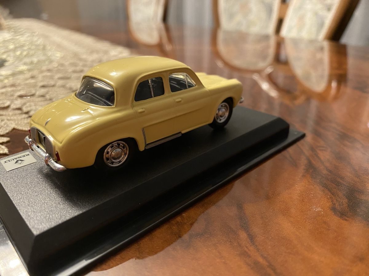 Renault Modellini d'auto: Renault Dauphine  – Nuovo e nell'imballaggio originale da St. Margrethen SG venduto da Alfista_159 4