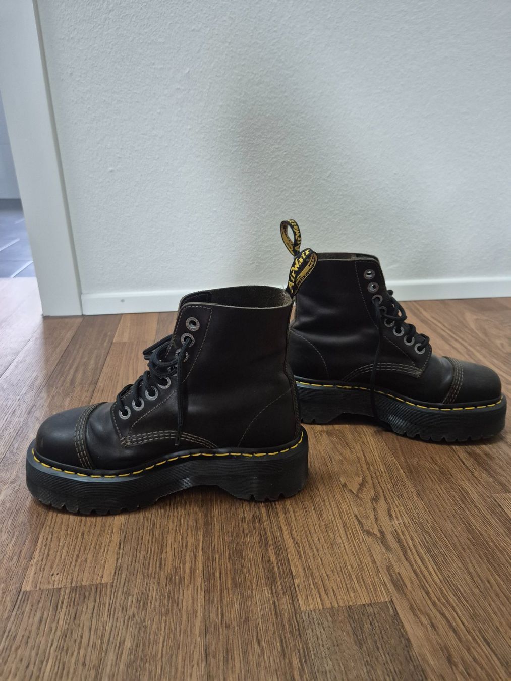 Dr. Martens Damenschuhe: Dr Martens Sinclair brown size 38 – Gebraucht aus Zürich von monadiederich 4