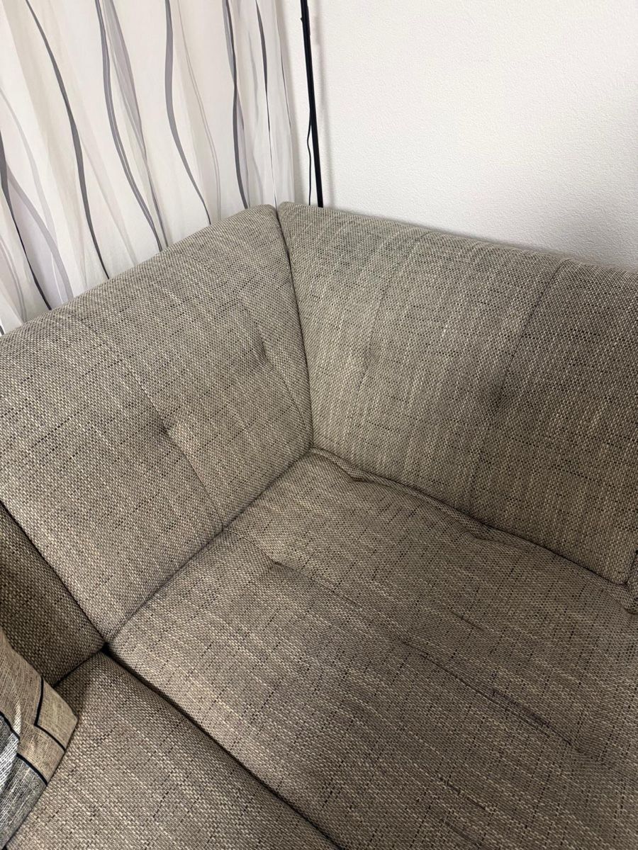 Sofas: Grosses Sofa, U-förmige Wohnlandschaft – Gebraucht aus Dottikon von 0Micia0 2