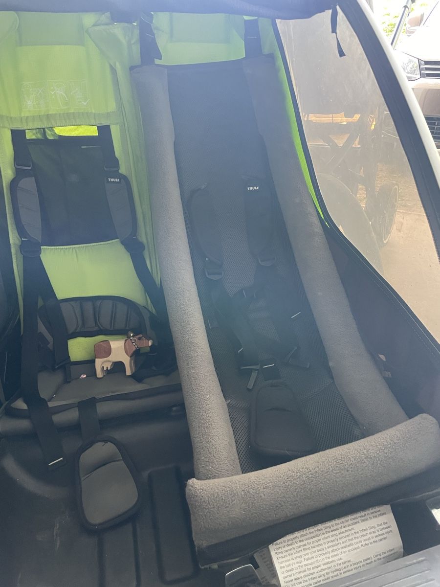Amache: Thule Chariot Infant Sling Hängematte – Usato da Liestal venduto da Mimimone 1