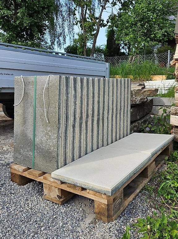 Rivestimenti per pavimenti: Gartenplatten PARADISO Champagne, beige, gefast, gestrahlt – Usato da Zollikofen venduto da ani_mj6v